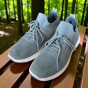 Danskin Blue Knit Women's Slip-on Sneakers size 10